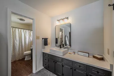 302 W Hale Avenue, Decatur, TX 76234 - Photo 16