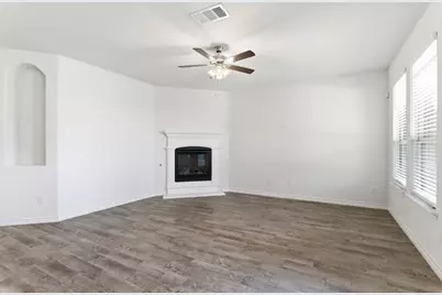 2825 Jasper Trail, Aubrey, TX 76227 - Photo 6