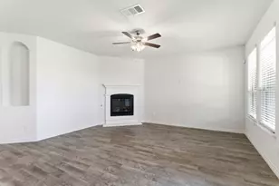 2825 Jasper Trl, Aubrey, TX 76227 - Photo 6