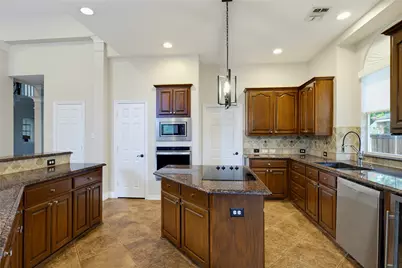 5705 Sandalwood Drive, McKinney, TX 75072 - Photo 10