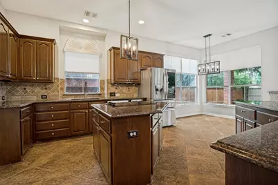 5705 Sandalwood Drive, McKinney, TX 75072 - Photo 6