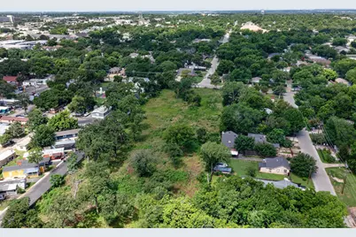 433 N East Street, Arlington, TX 76011 - Photo 8