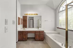 1423 Holveck Dr, Cedar Hill, TX 75104 - Photo 20