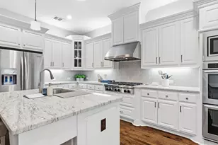 630 The Lakes Blvd, Lewisville, TX 75056 - Photo 16