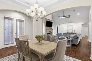 630 The Lakes Blvd, Lewisville, TX 75056 - Photo 14