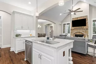 630 The Lakes Blvd, Lewisville, TX 75056 - Photo 18