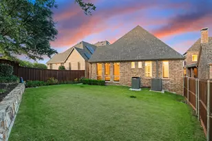 630 The Lakes Blvd, Lewisville, TX 75056 - Photo 4