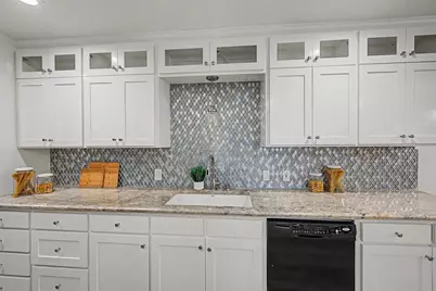 7205 Ellis Road, Fort Worth, TX 76112 - Photo 6