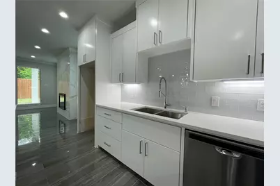 2417 N Winnetka Avenue, Dallas, TX 75212 - Photo 6