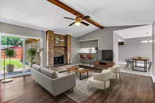 1125 Pleasant Valley Rd, Garland, TX 75040 - Photo 2