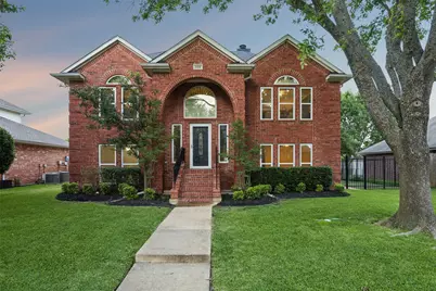 2318 Dana Drive, Rowlett, TX 75088 - Photo 2