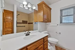 711 Apple Ln, Midlothian, TX 76065 - Photo 8
