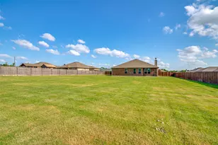 304 Amber Ln, Nevada, TX 75173 - Photo 30