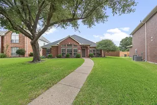 6809 Locksley Cir, Plano, TX 75023 - Photo 2