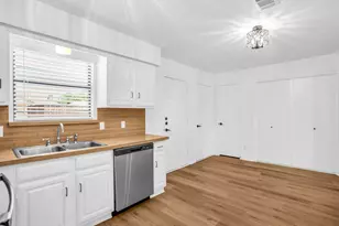 1751 Northview, Carrollton, TX 75007 - Photo 8