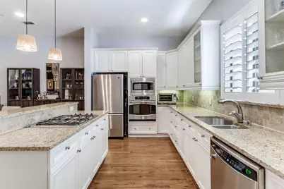 2411 N Hall Street #31, Dallas, TX 75204 - Photo 10