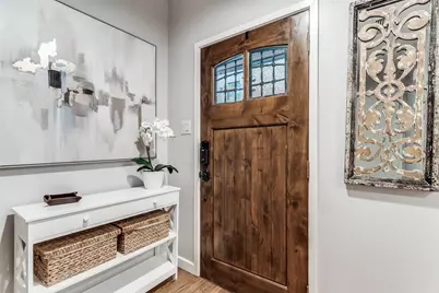 2411 N Hall Street #31, Dallas, TX 75204 - Photo 4