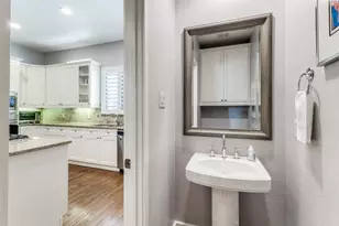 2411 N Hall St, Dallas, TX 75204 - Photo 14