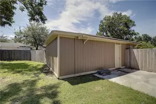 7708 Dentcrest, Dallas, TX 75254 - Photo 20