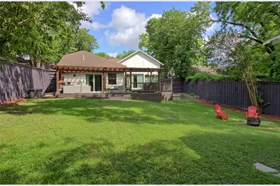 9030 San Benito Way, Dallas, TX 75218 - Photo 2