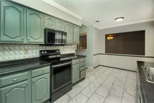5738 Diana Dr, Garland, TX 75043 - Photo 2