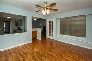 5738 Diana Dr, Garland, TX 75043 - Photo 10
