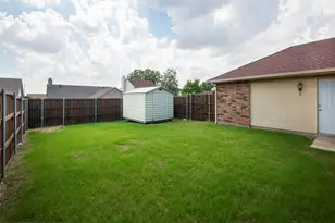 5738 Diana Dr, Garland, TX 75043 - Photo 22