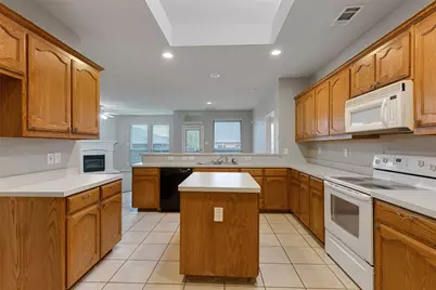 12913 Farmington Drive, Fort Worth, TX 76244 - Photo 8