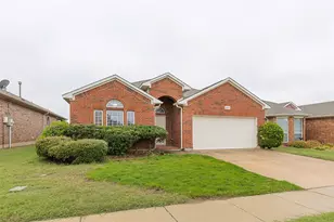 12913 Farmington Dr, Fort Worth, TX 76244 - Photo 2