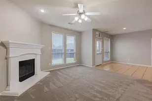 12913 Farmington Dr, Fort Worth, TX 76244 - Photo 4