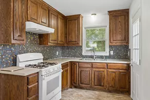 2513 Cumberland Dr, Garland, TX 75041 - Photo 2