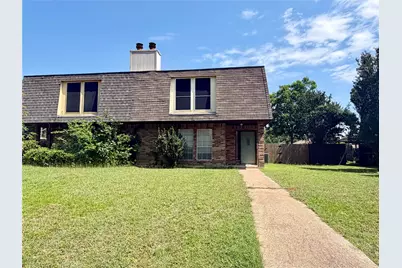 1301 Lovell Drive, Arlington, TX 76012 - Photo 1