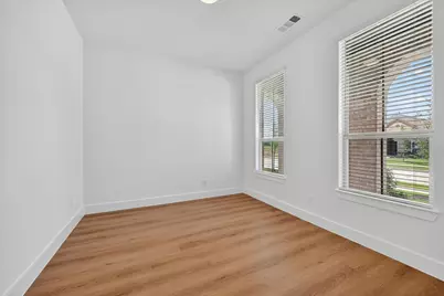 1053 Alberta Spruce Road, Fort Worth, TX 76247 - Photo 16