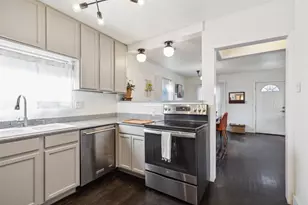 3202 Aster St, Dallas, TX 75211 - Photo 10