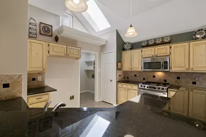 3817 Seminole Place, Carrollton, TX 75007 - Photo 10