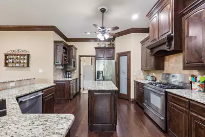 5707 Medinah Drive, Granbury, TX 76049 - Photo 10