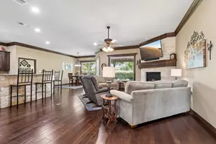 5707 Medinah Dr, Granbury, TX 76049 - Photo 14