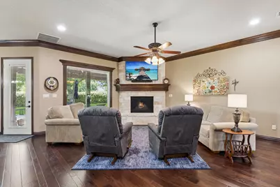 5707 Medinah Drive, Granbury, TX 76049 - Photo 4