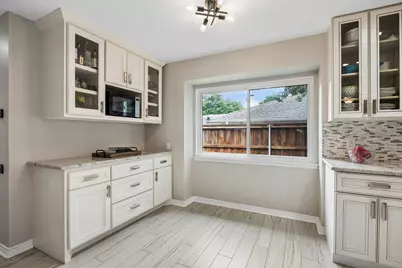 11152 Carissa Drive, Dallas, TX 75218 - Photo 10
