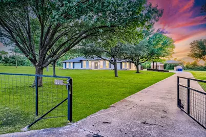 931 Meadow Drive, Rockwall, TX 75032 - Photo 2
