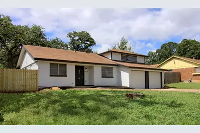 3424 Grady Street, Forest Hill, TX 76119 - Photo 2