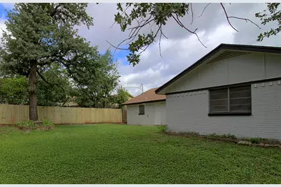 3424 Grady Street, Forest Hill, TX 76119 - Photo 22