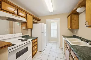 1104 E High St, Terrell, TX 75160 - Photo 6