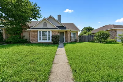 6611 Olivewood Drive, Arlington, TX 76001 - Photo 1