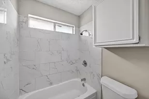 6611 Olivewood Dr, Arlington, TX 76001 - Photo 16