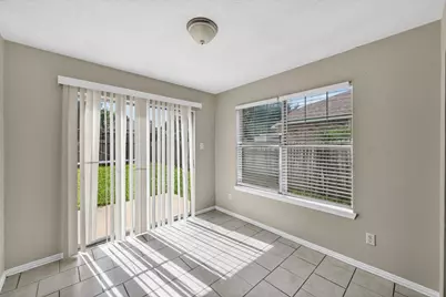 6611 Olivewood Drive, Arlington, TX 76001 - Photo 10