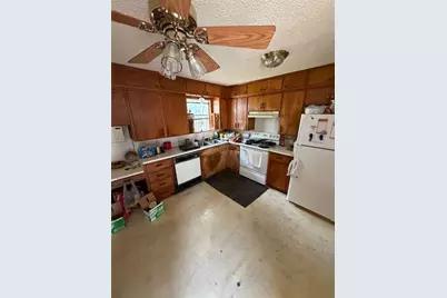 4405 Wayne Court N, Haltom City, TX 76117 - Photo 2