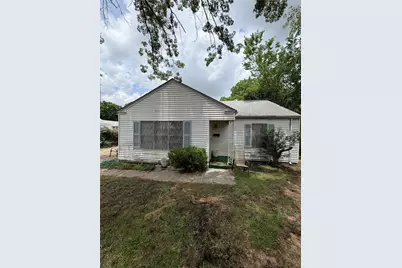 4405 Wayne Court N, Haltom City, TX 76117 - Photo 1