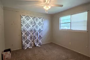 305 School House Rd, Paradise, TX 76073 - Photo 12