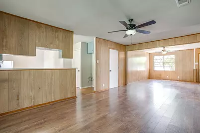 1413 Phillips Street, Cleburne, TX 76033 - Photo 14
